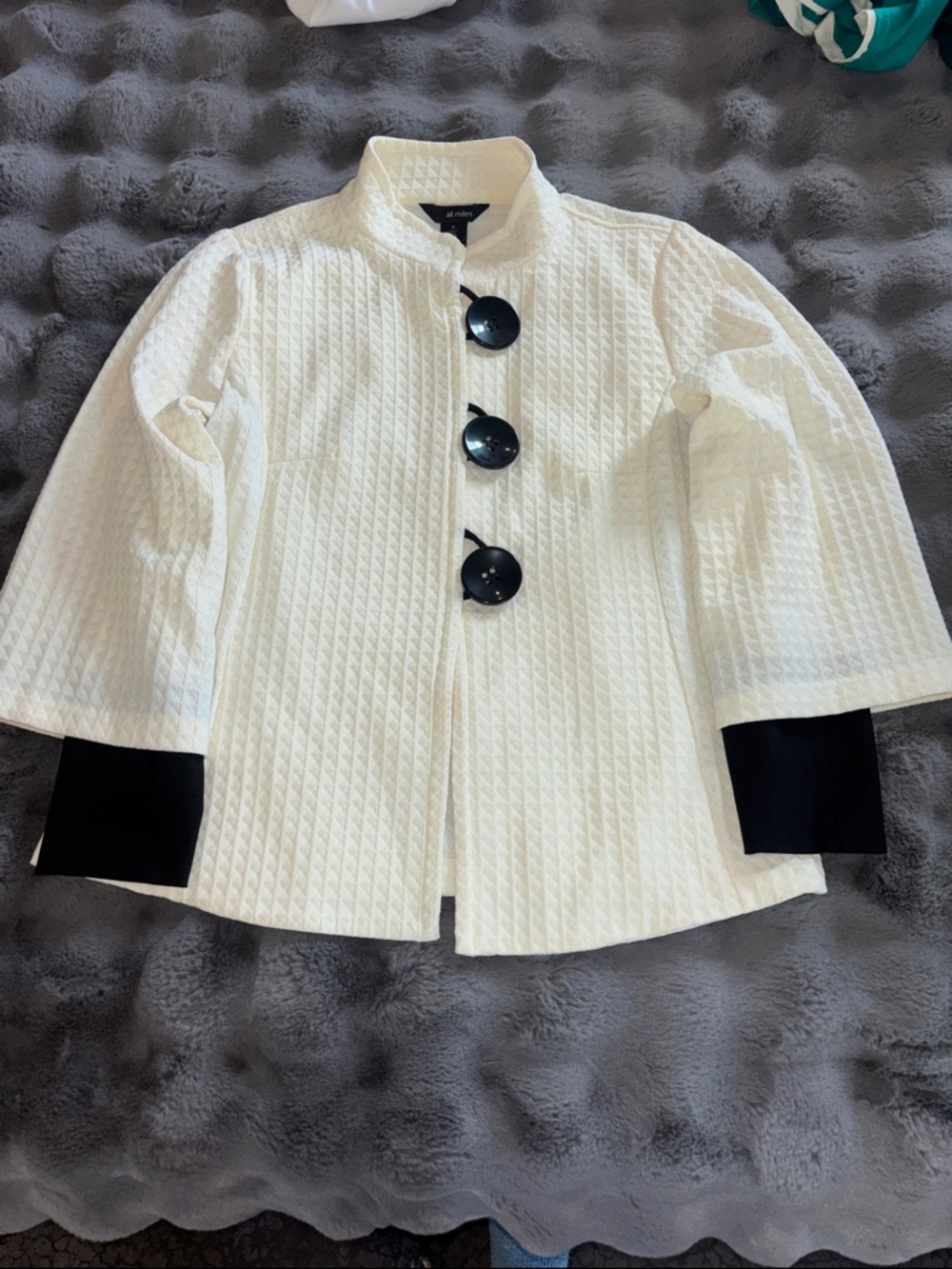 Ali Miles White Textured Jacket with Black Cuffs and Buttons